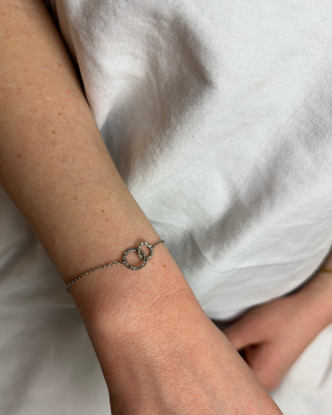 Sleek Circles Elegantes Armband